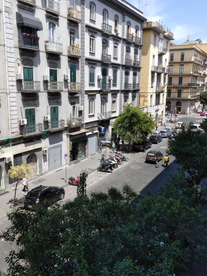 Hotel Crisari Naples Luaran gambar