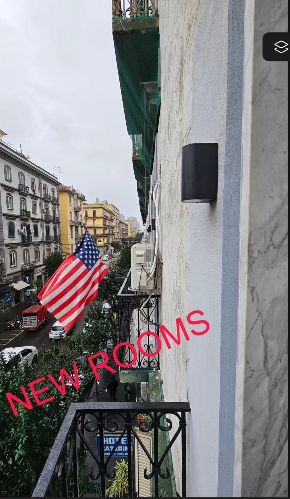 Hotel Crisari Naples Luaran gambar